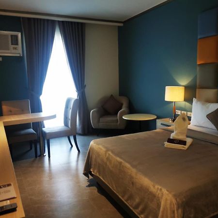 Yes Hotel Pandi Bulacan Экстерьер фото
