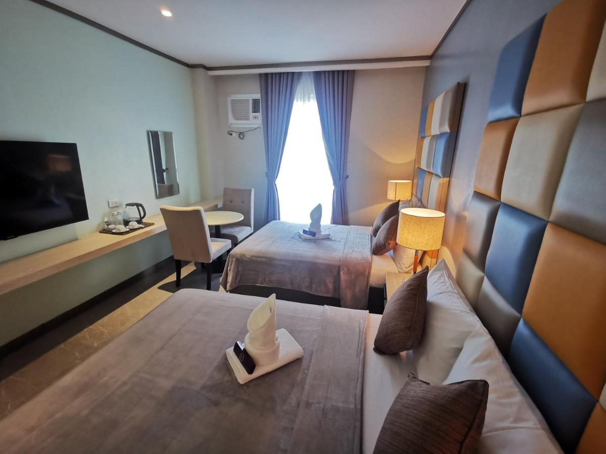 Yes Hotel Pandi Bulacan Экстерьер фото