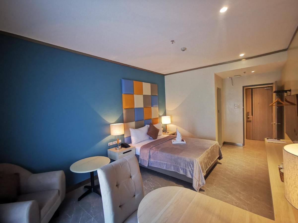 Yes Hotel Pandi Bulacan Экстерьер фото